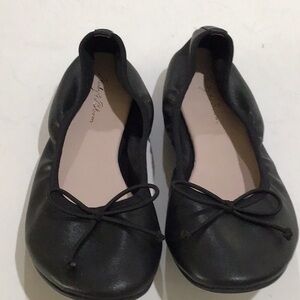 Ruby and bloom black  ballerina shoes never worn only tried on size 1.5